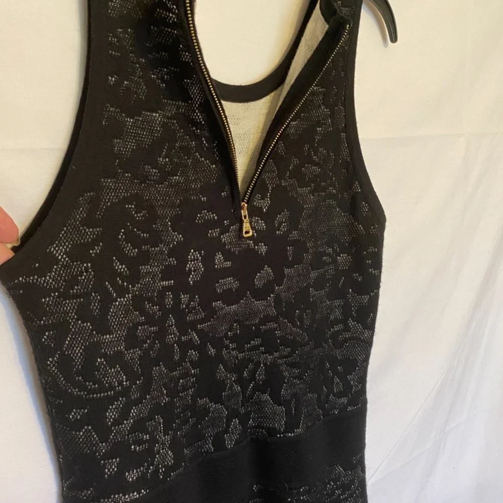 Beautiful! MILLY ~Women Black Soft Fit & Flare Sleeveless Dress ~ Size S - Picture 9 of 9